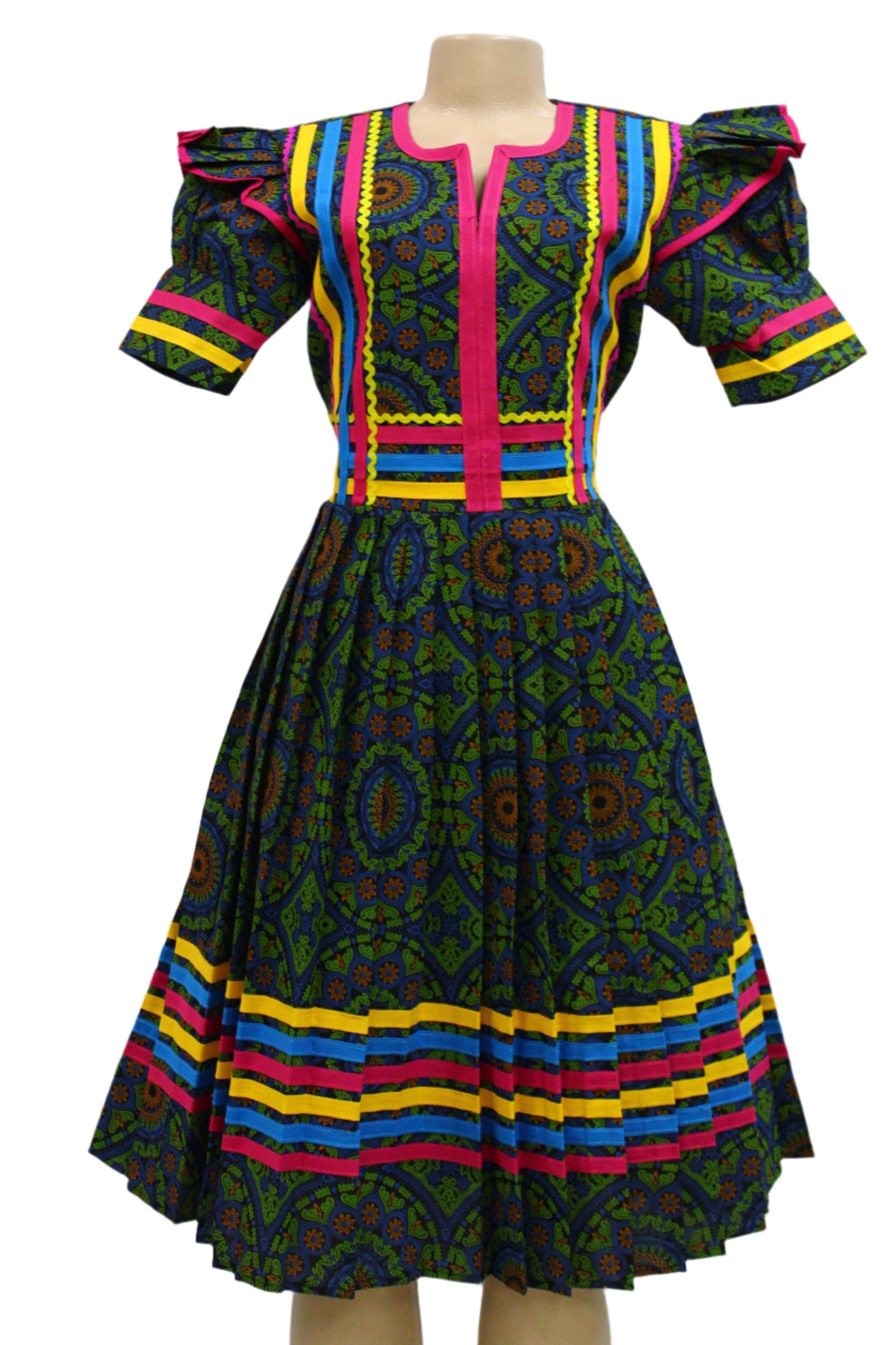 Ladies Traditional Dress With Pleats~ Green – ZE Africa
