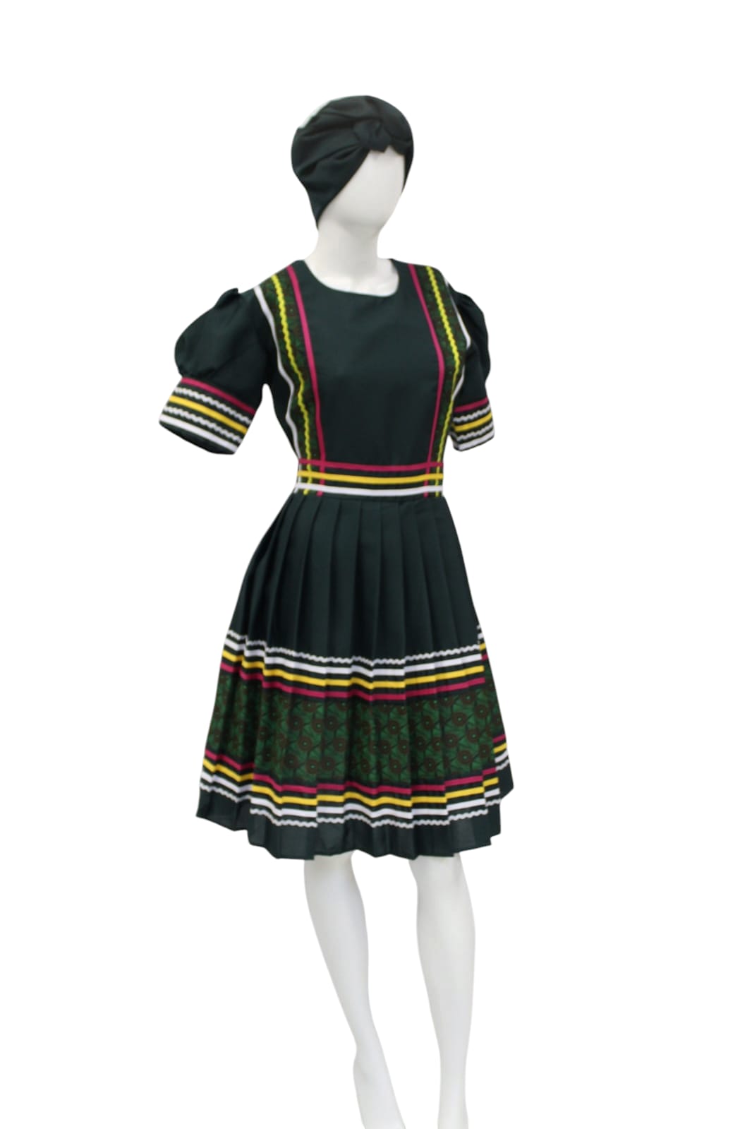 Ladies Sepedi Traditional Dress With Pleats- Green ZE Africa Ladies Sepedi Traditional Dress With Pleats- Green ZE Africa